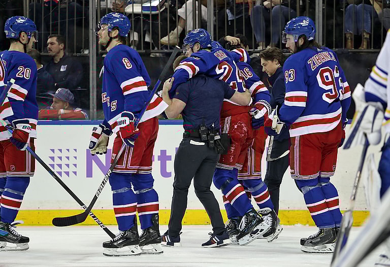 NHL: Buffalo Sabres at New York Rangers