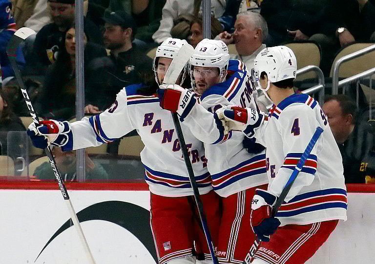 NHL: New York Rangers at Pittsburgh Penguins
