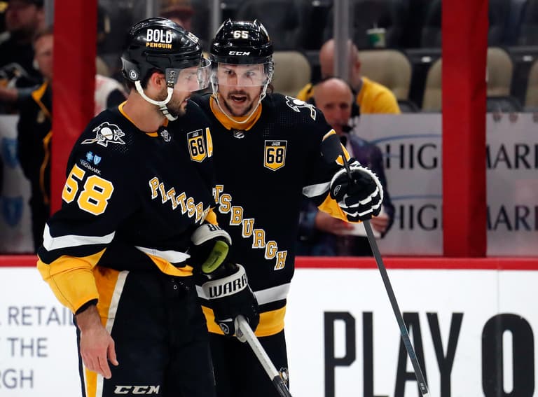 NHL: Los Angeles Kings at Pittsburgh Penguins