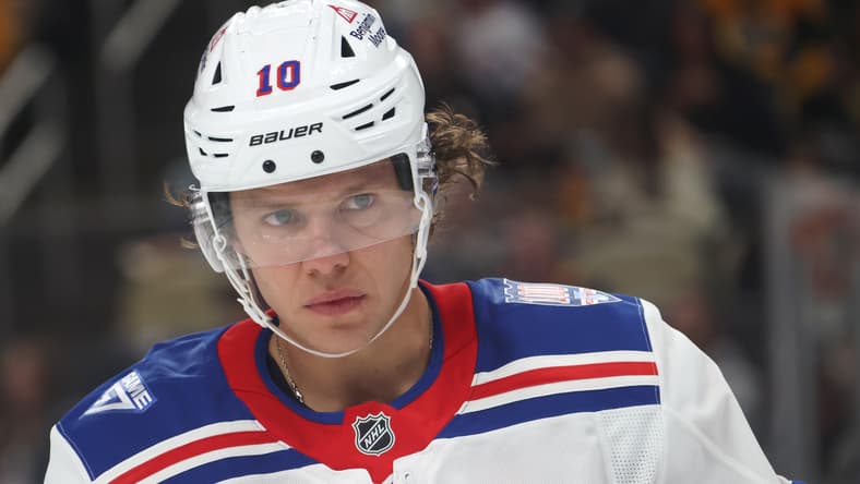 NHL: New York Rangers at Pittsburgh Penguins