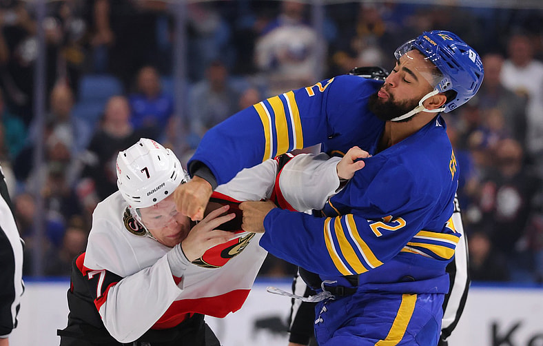 NHL: Ottawa Senators at Buffalo Sabres
