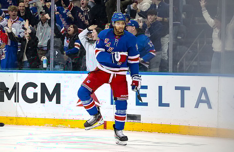 NHL: Vancouver Canucks at New York Rangers