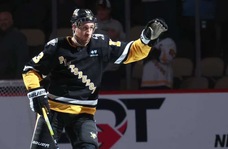 NHL: Chicago Blackhawks at Pittsburgh Penguins