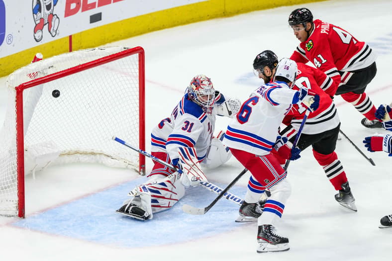 NHL: New York Rangers at Chicago Blackhawks