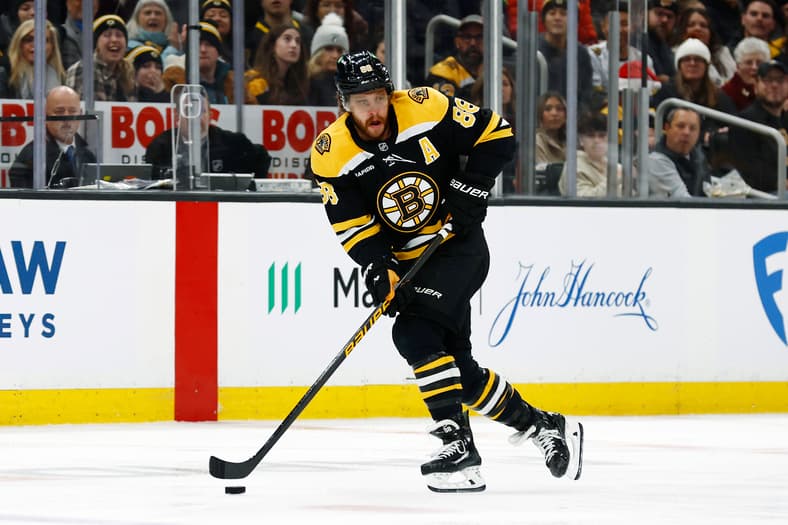 NHL: Pittsburgh Penguins at Boston Bruins