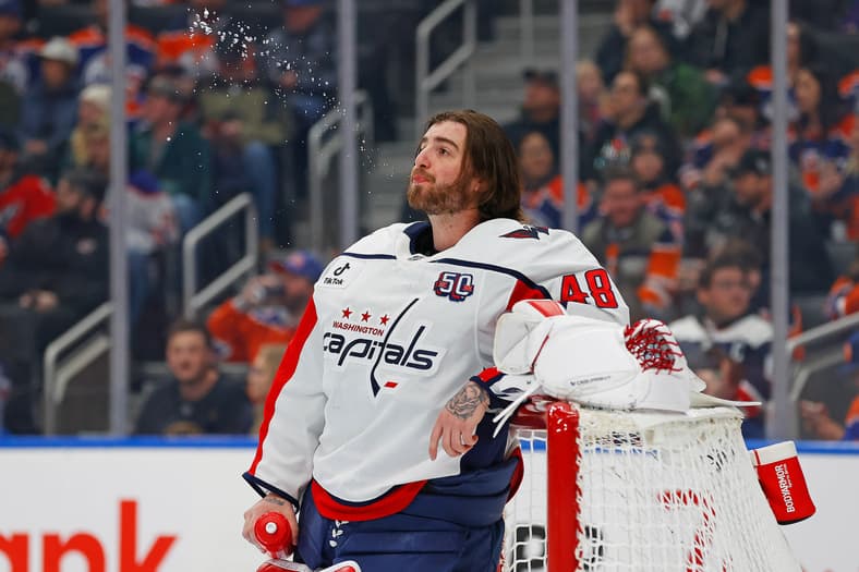NHL: Washington Capitals at Edmonton Oilers