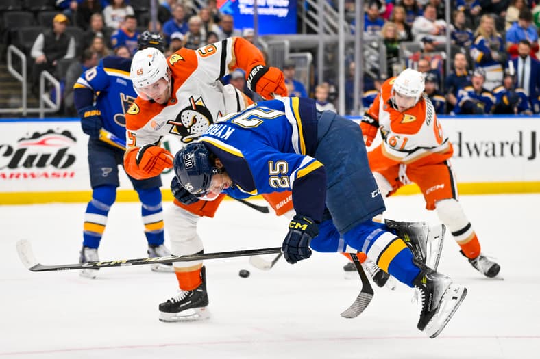 NHL: Anaheim Ducks at St. Louis Blues