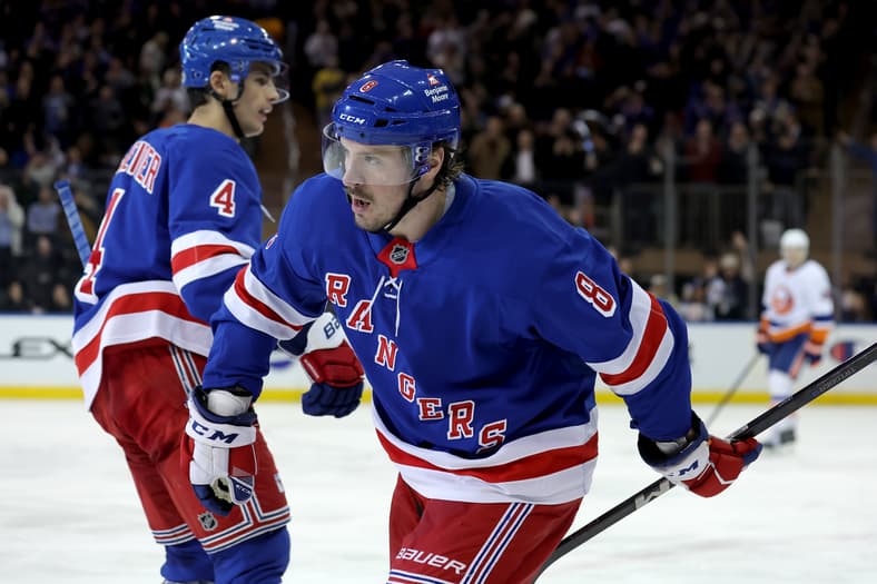 NHL: New York Islanders at New York Rangers