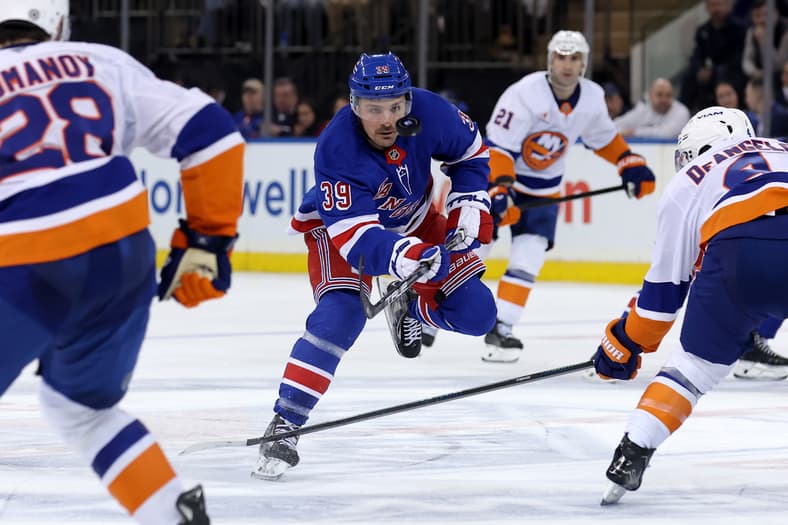 NHL: New York Islanders at New York Rangers