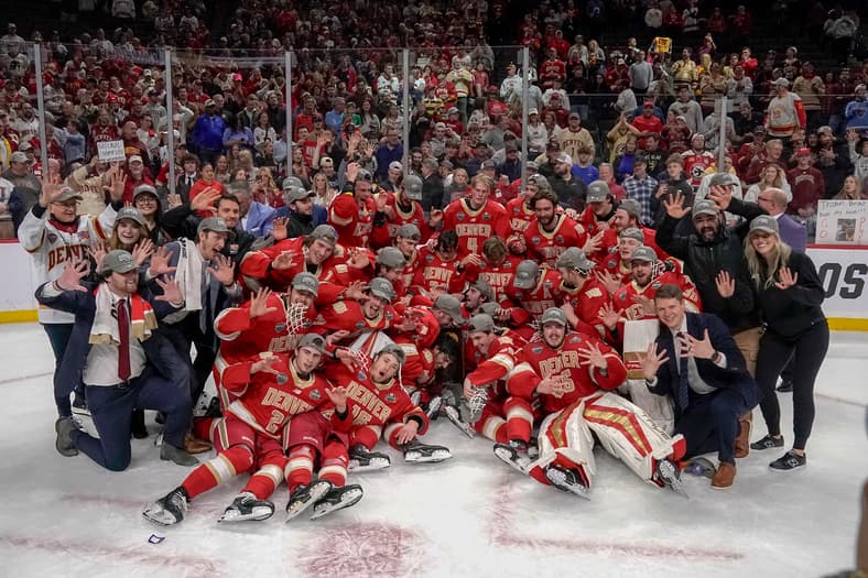 NCAA Hockey: Frozen Four