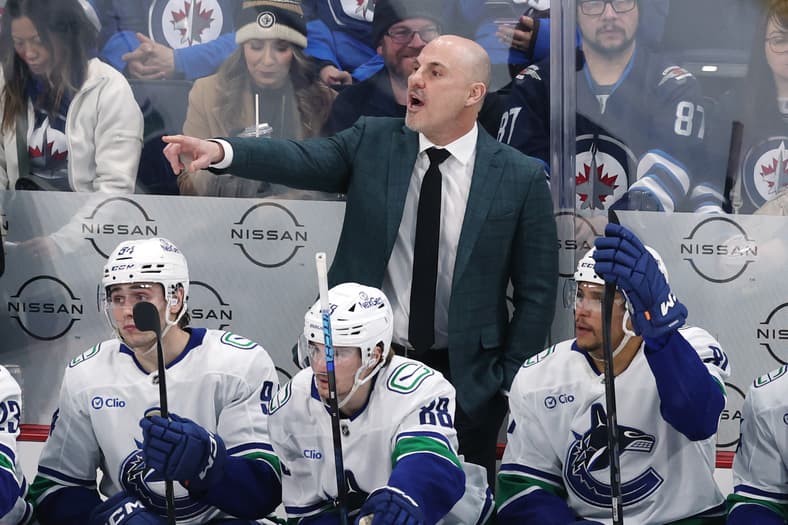 NHL: Vancouver Canucks at Winnipeg Jets