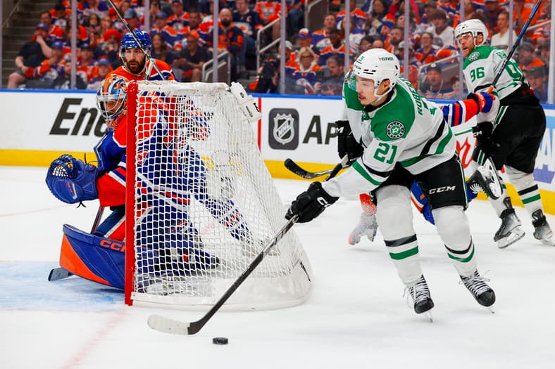 NHL: Stanley Cup Playoffs-Dallas Stars at Edmonton Oilers