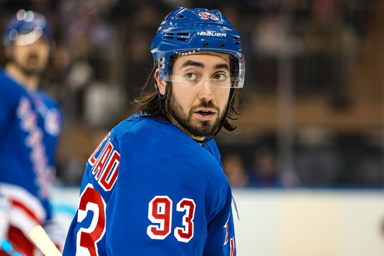 NHL: Vancouver Canucks at New York Rangers