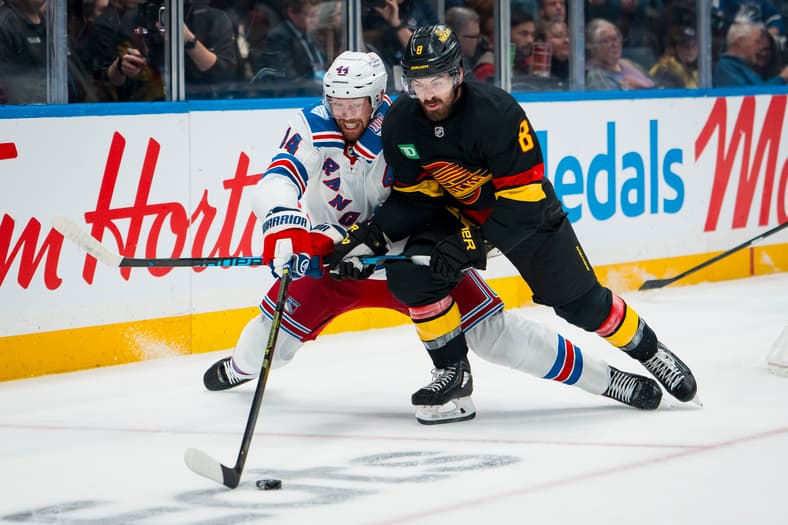 NHL: New York Rangers at Vancouver Canucks