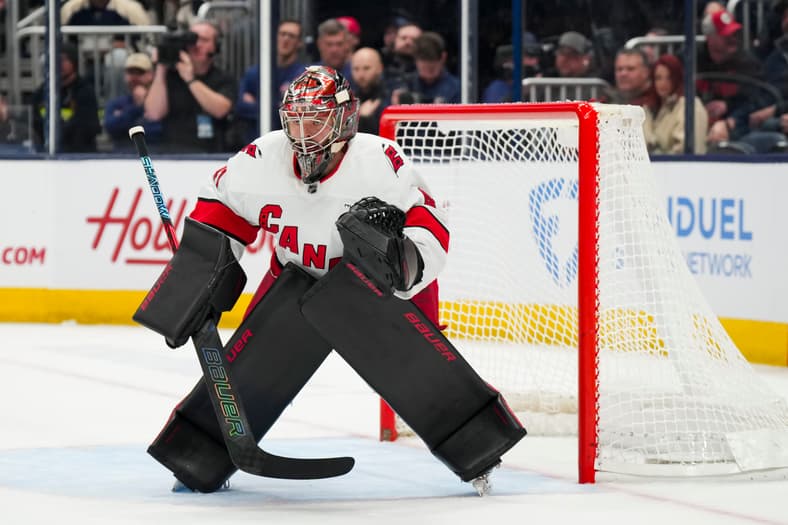 NHL: Carolina Hurricanes at Columbus Blue Jackets