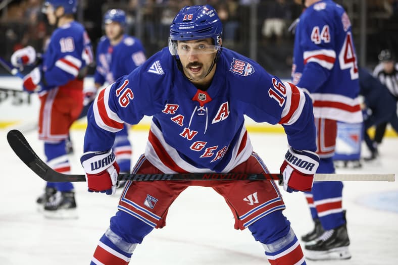 NHL: Tampa Bay Lightning at New York Rangers