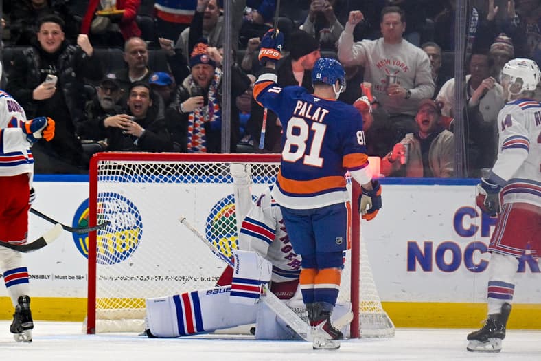 NHL: New York Rangers at New York Islanders