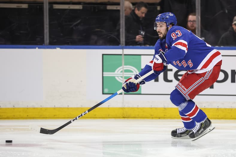 NHL: Ottawa Senators at New York Rangers