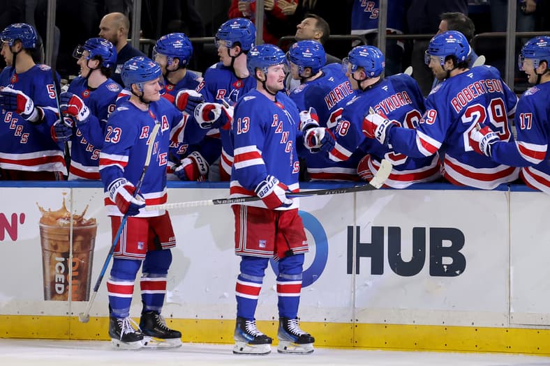 NHL: Chicago Blackhawks at New York Rangers