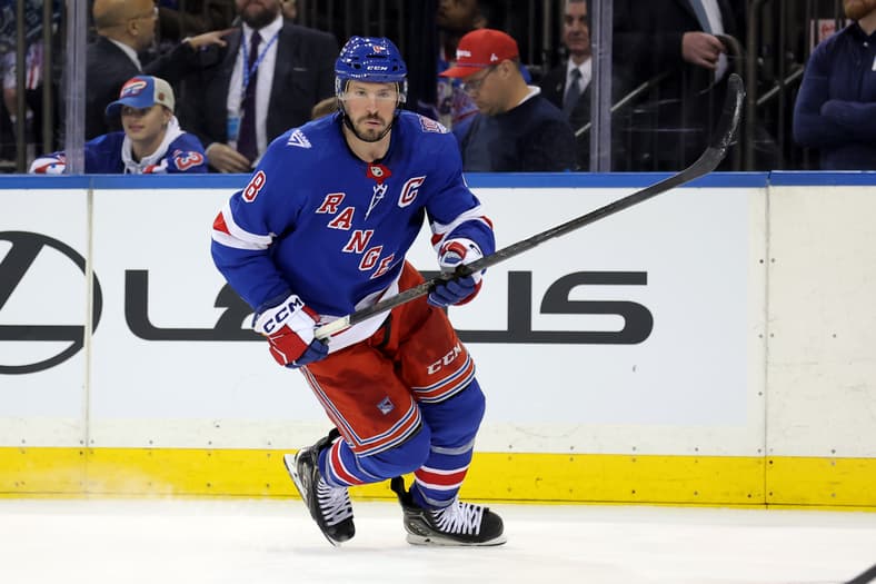 NHL: Columbus Blue Jackets at New York Rangers