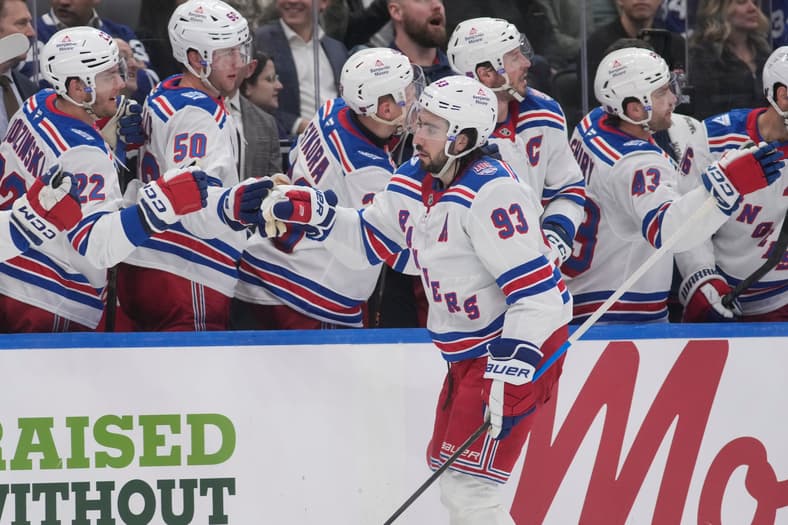 NHL: New York Rangers at Toronto Maple Leafs