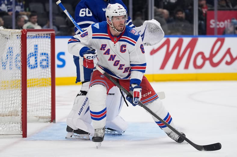 NHL: New York Rangers at Toronto Maple Leafs