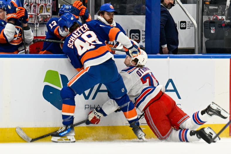 NHL: New York Rangers at New York Islanders