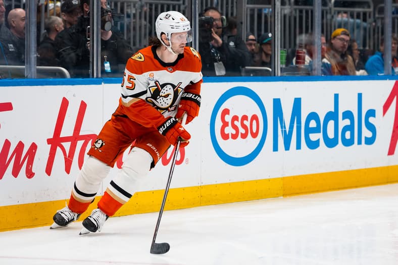 NHL: Anaheim Ducks at Vancouver Canucks