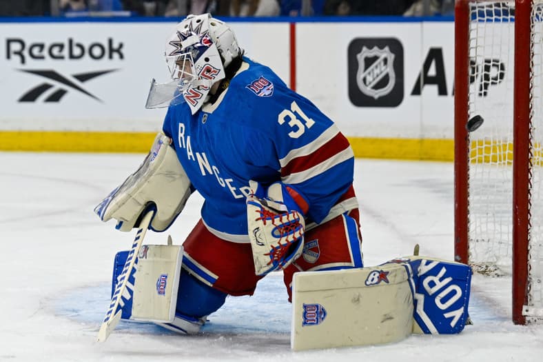 NHL: Buffalo Sabres at New York Rangers