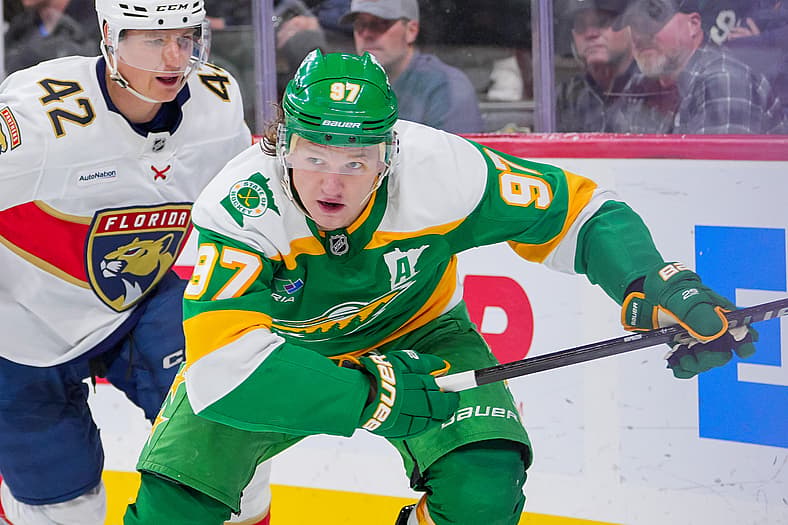 NHL: Florida Panthers at Minnesota Wild