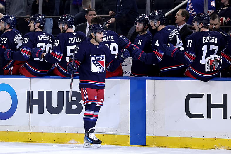 NHL: Pittsburgh Penguins at New York Rangers