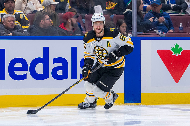 NHL: Boston Bruins at Vancouver Canucks