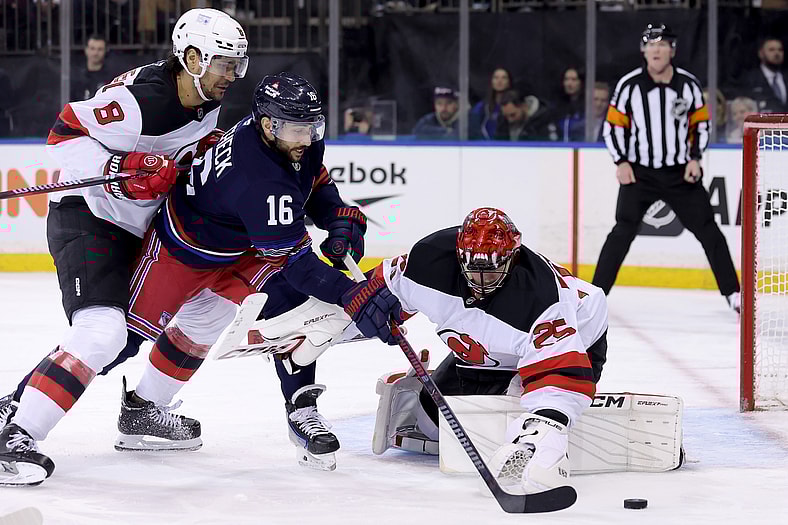 NHL: New Jersey Devils at New York Rangers
