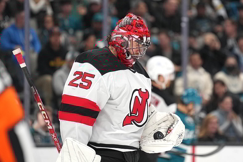 NHL: New Jersey Devils at San Jose Sharks
