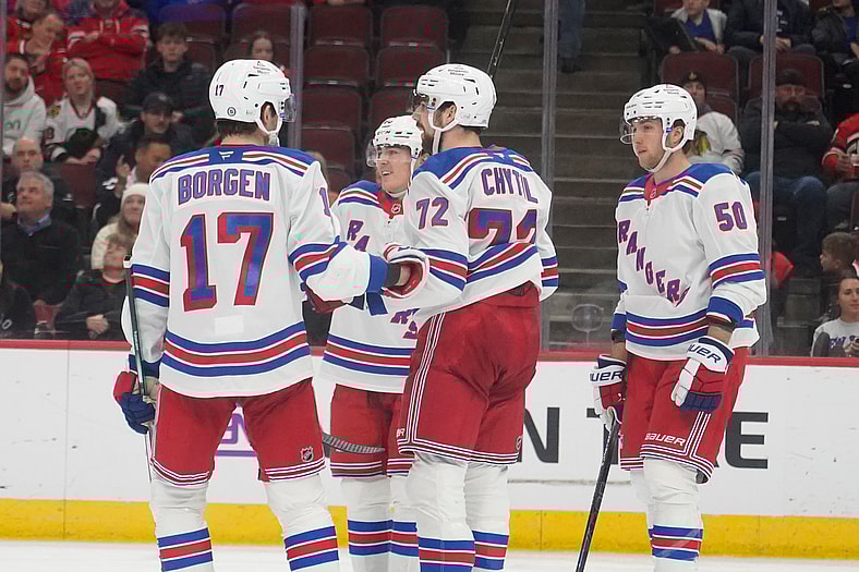 NHL: New York Rangers at Chicago Blackhawks