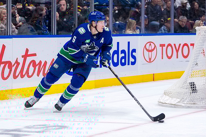 NHL: Colorado Avalanche at Vancouver Canucks