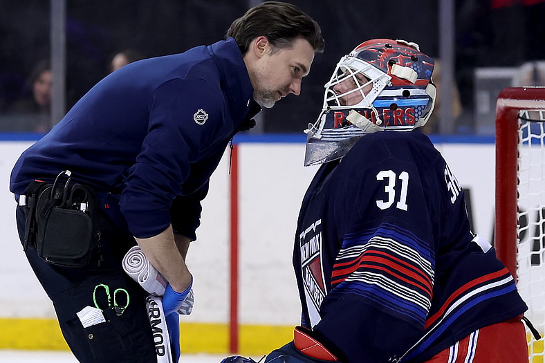 NHL: Pittsburgh Penguins at New York Rangers