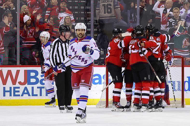 NHL: New York Rangers at New Jersey Devils