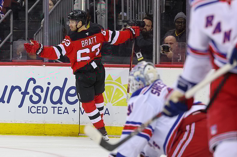 NHL: New York Rangers at New Jersey Devils