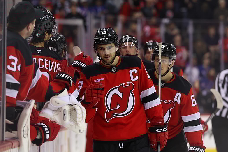 NHL: New York Rangers at New Jersey Devils