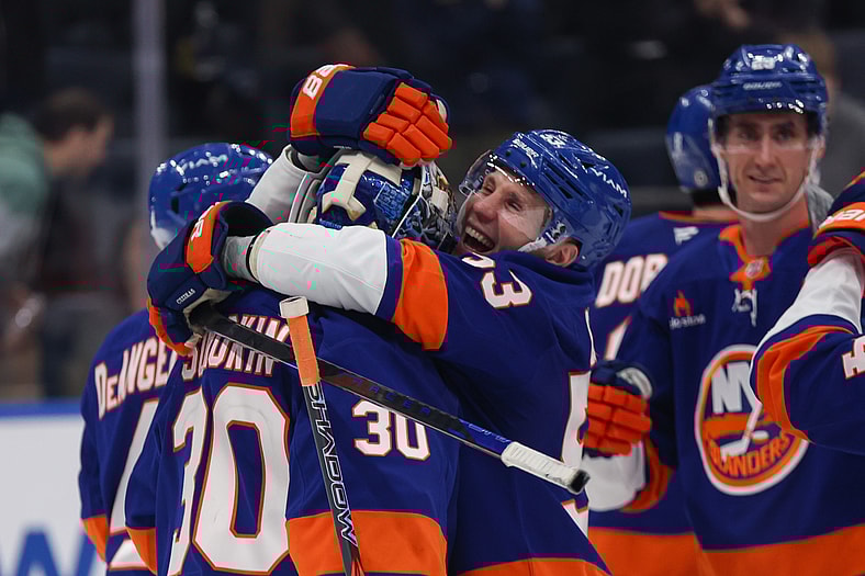 NHL: Nashville Predators at New York Islanders