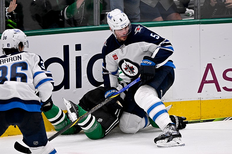 NHL: Stanley Cup Playoffs-Winnipeg Jets at Dallas Stars