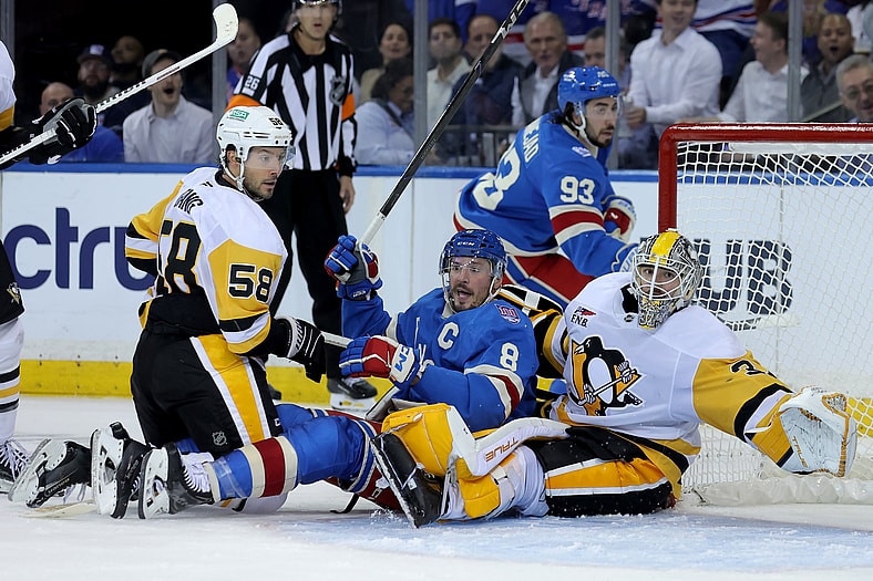 NHL: Pittsburgh Penguins at New York Rangers