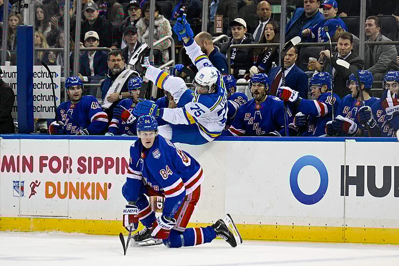 NHL: St. Louis Blues at New York Rangers