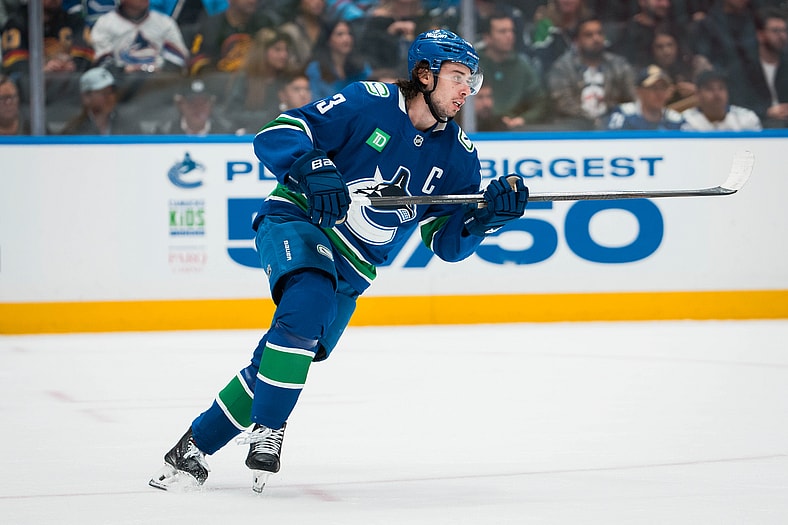 NHL: Winnipeg Jets at Vancouver Canucks