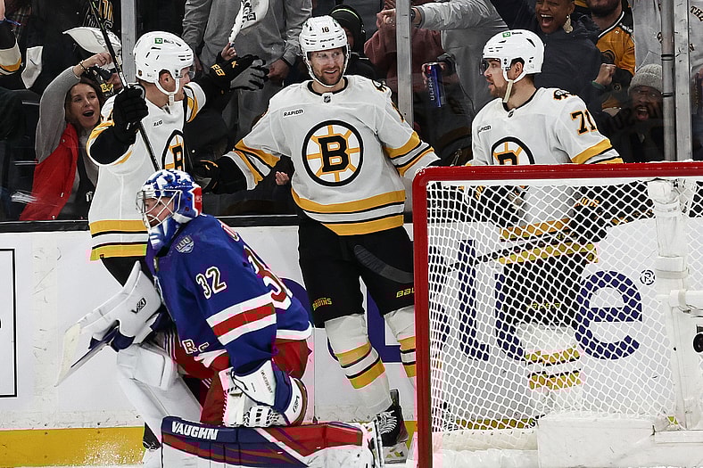 NHL: New York Rangers at Boston Bruins