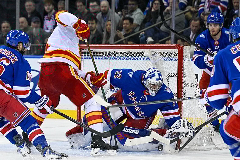 NHL: Calgary Flames at New York Rangers