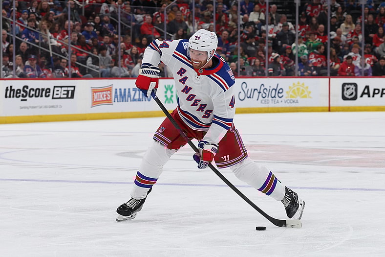 NHL: New York Rangers at New Jersey Devils