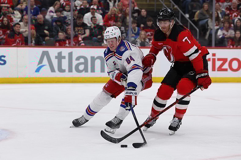 NHL: New York Rangers at New Jersey Devils