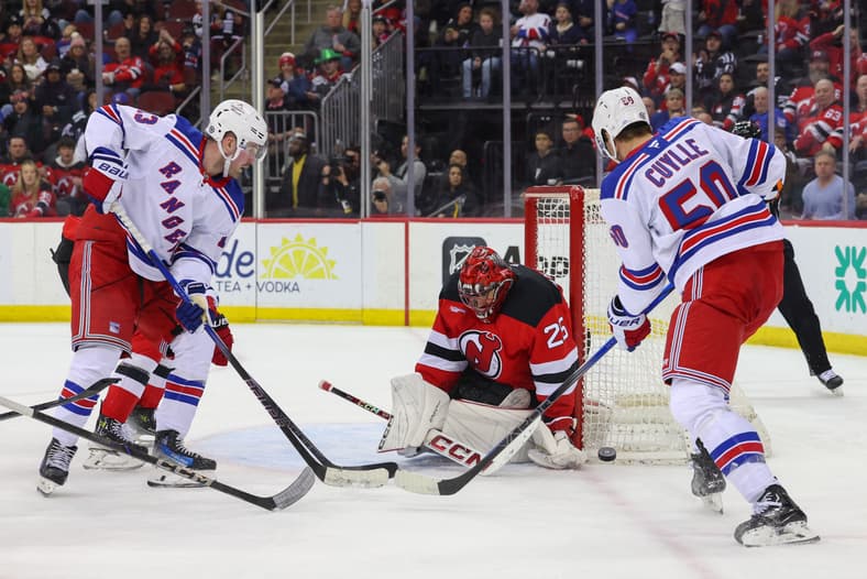 NHL: New York Rangers at New Jersey Devils